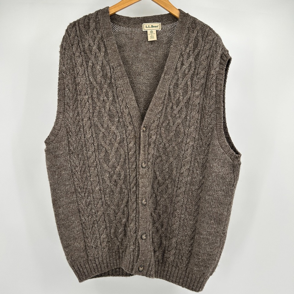 Vintage LL Bean Scotland Wool Cable Knit Vest Men XL Heritage Old Money Academia